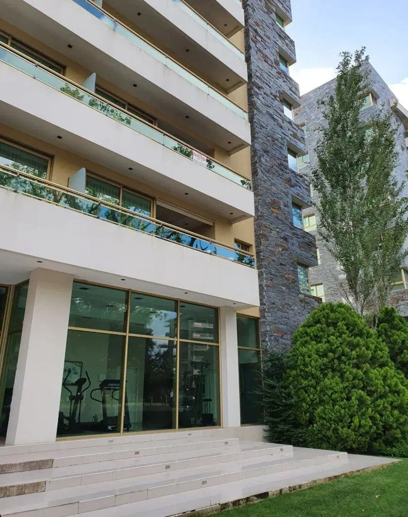 Departamento 3 ambientes sobre Avenida Bunge - Pinamar 1