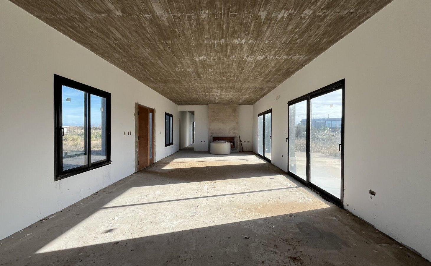 Foto de Casa en venta Chacras Maritimas El Salvaje, Villa Gesell, 4 Ambientes, imagen 2