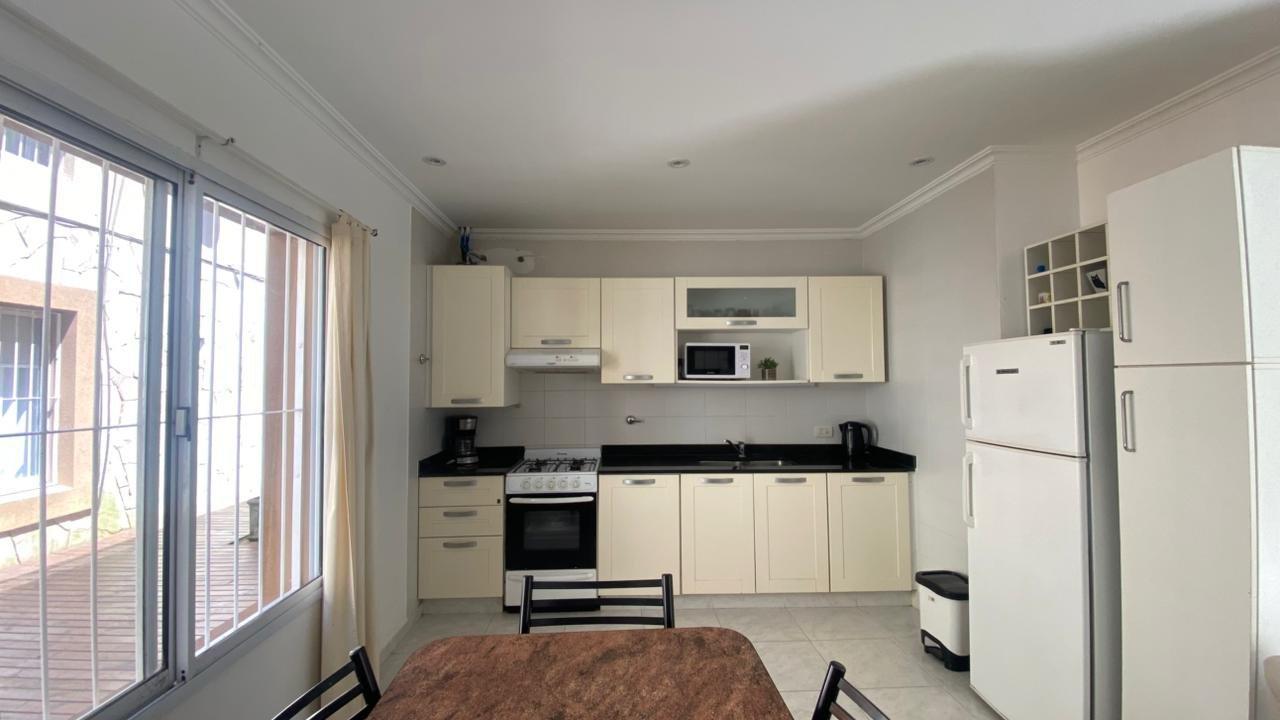 Foto de Departamento Duplex moderno en venta a 200 metros del centro Doble, imagen 4