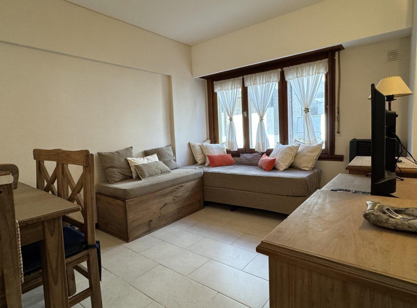 Foto de Departamento 3 ambientes en venta Pinamar | Gas natural | Muy cerca del, imagen 1