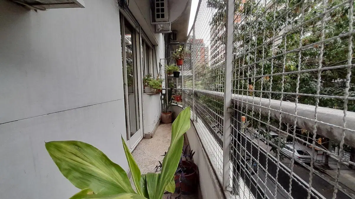 Depto 4 Amb amoblado C/ Balcon Al Fte, 2 Dorm, Baño + Toilette, en Vidt y Av Santa Fe 5