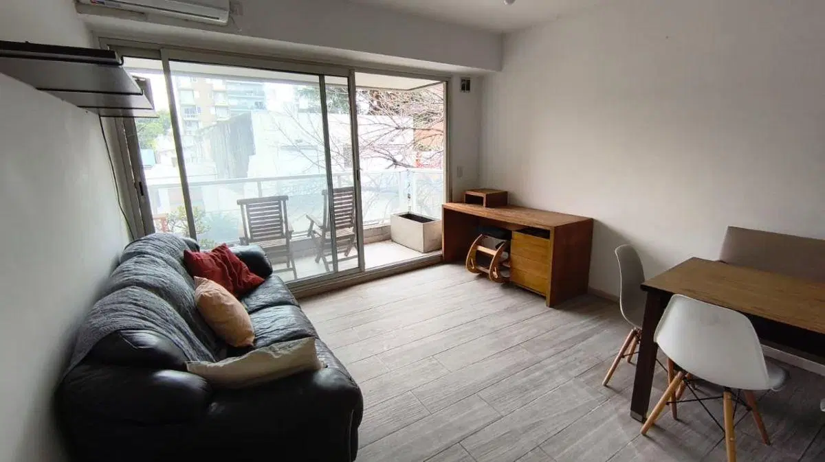 Amplio depto 2 Ambientes Amoblado C/ Balcon Al Frente, Exc Ubicacion 4