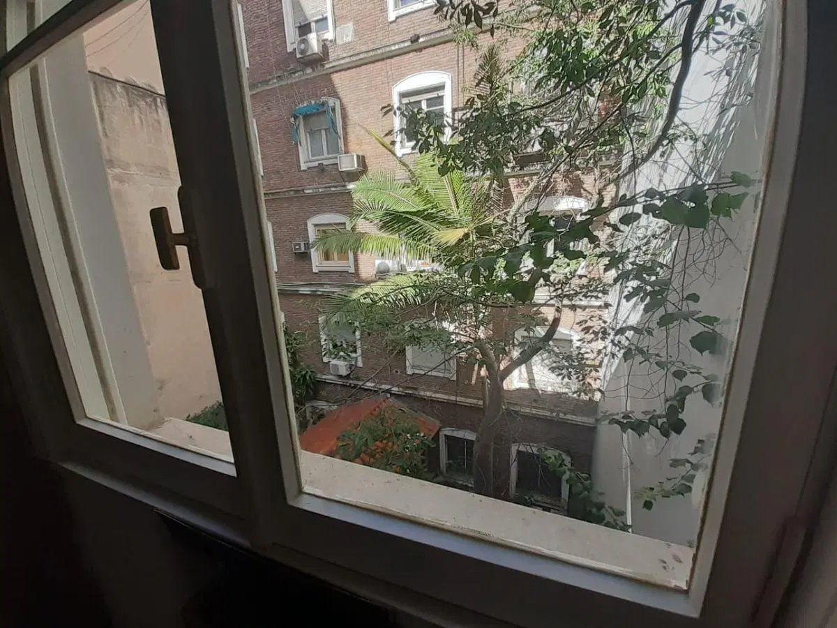 Amplio depto 4 ambientes en Microcentro porteño - APTO PROFESIONAL 3