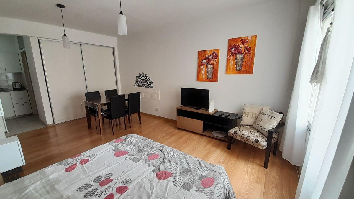 Foto de Amplio Monoambiente, Apto Prof, Luminoso, 6to Piso, Edificio con, imagen 4