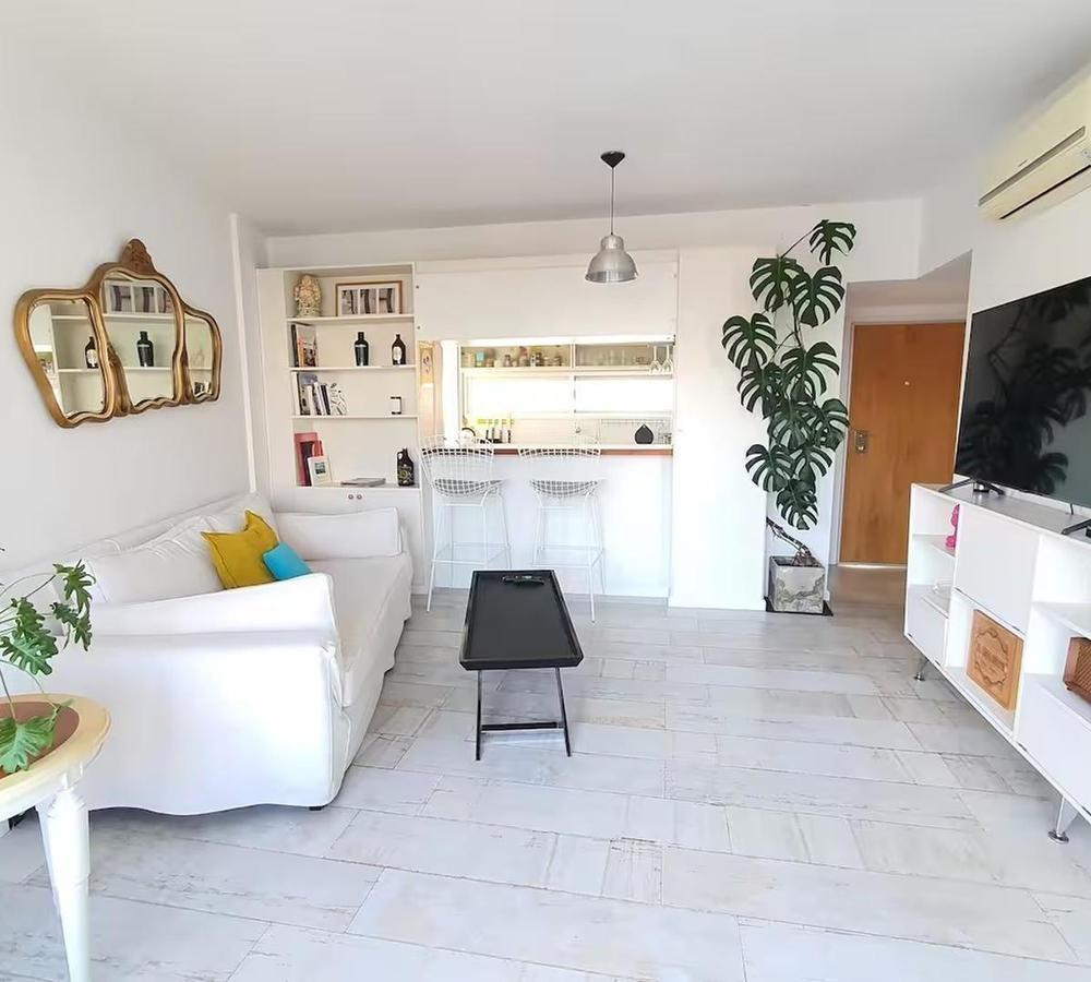 Foto de Venta departamento 2 ambientes en Belgrano C, imagen 2