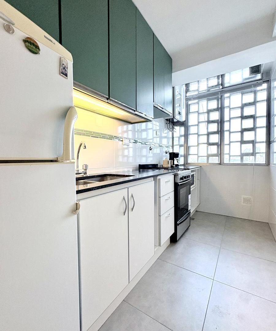 Foto de Venta Departamento 2 ambientes Cochera Baulera Recoleta, imagen 2