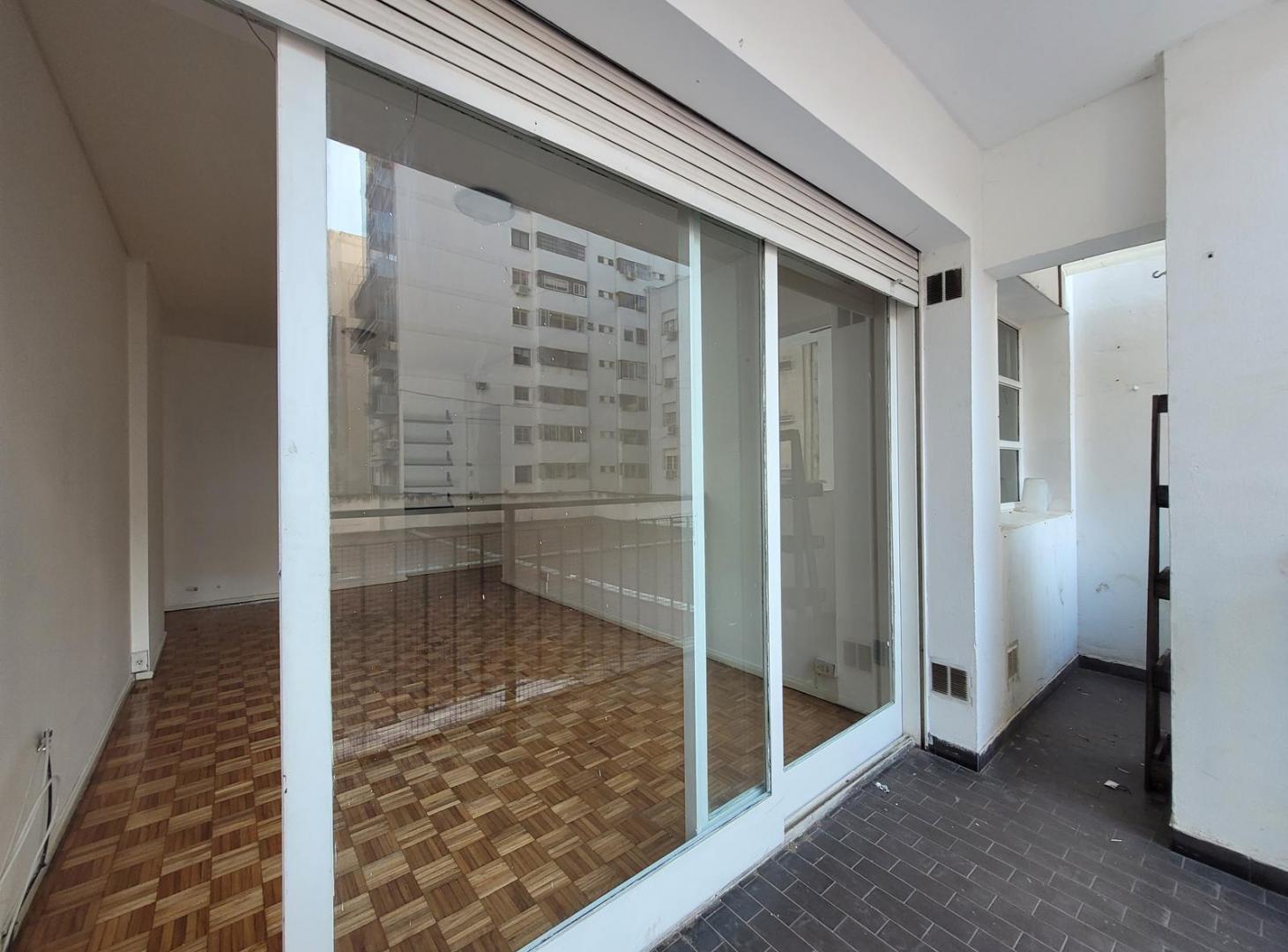 Foto de Alquiler Departamento Dos Ambientes Luminoso, imagen 5