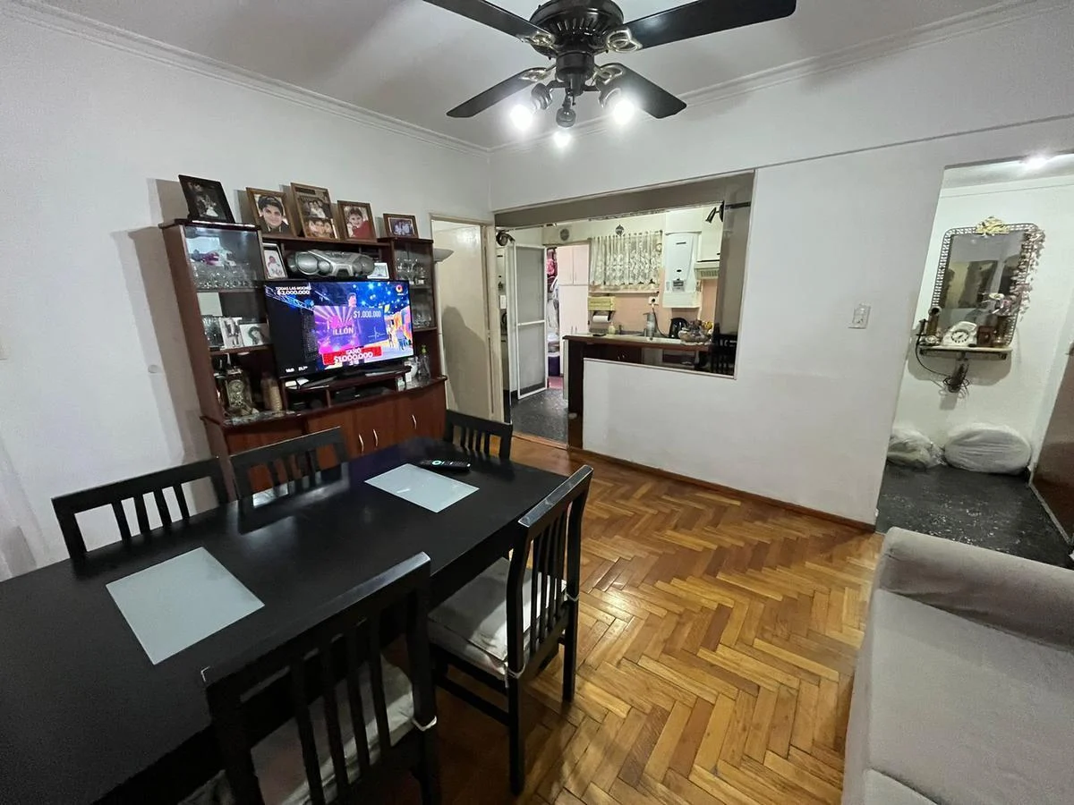 Foto de Departamento 2 ambientes a la venta en Villa Urquiza, imagen 3