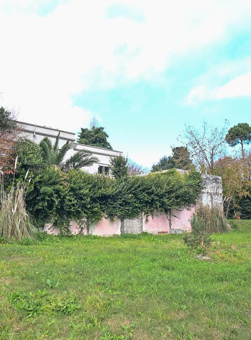 Terreno en venta sobre Gobernador Arana en Boulogne