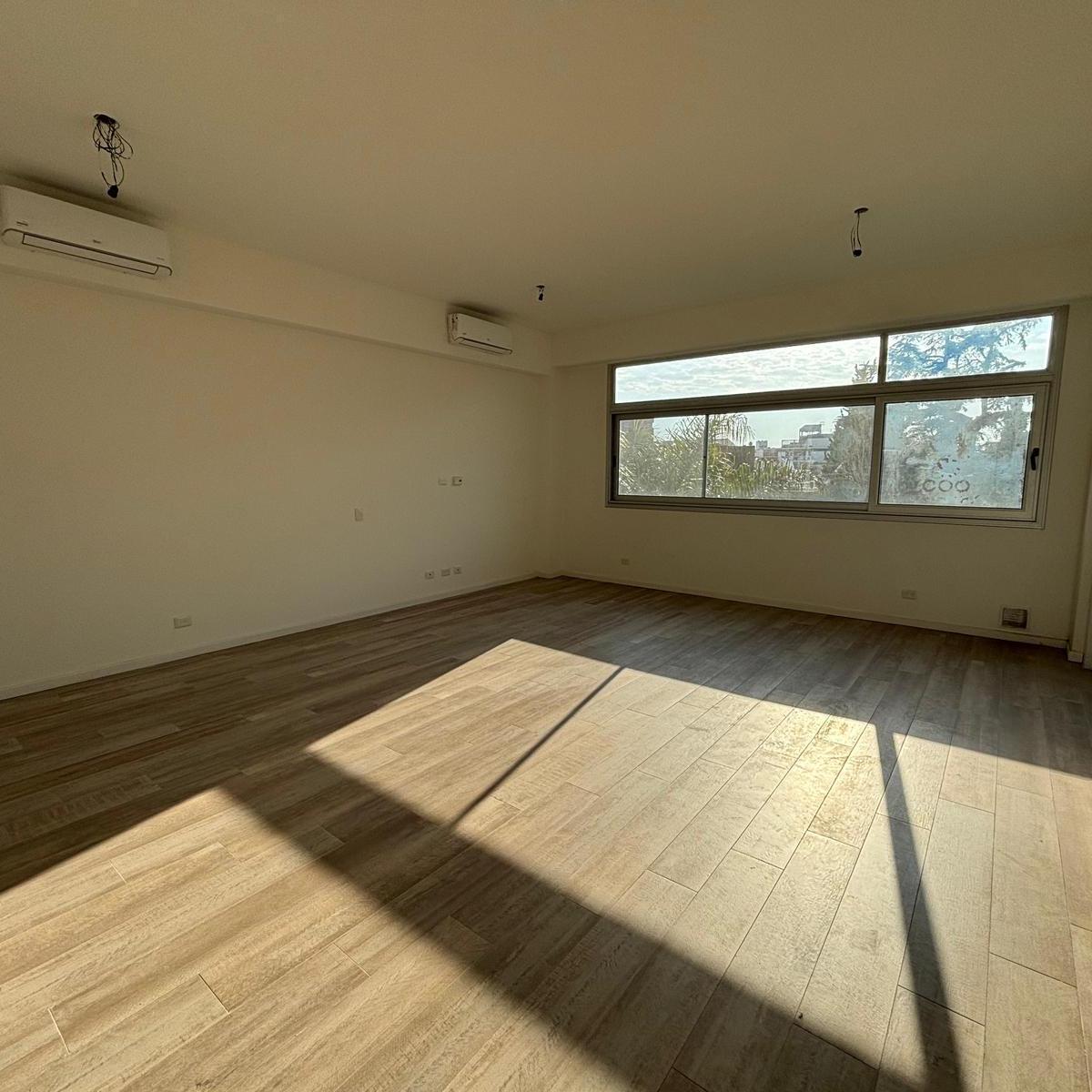 Departamento Semipiso 4 Ambientes en Venta en Villa Devoto 1