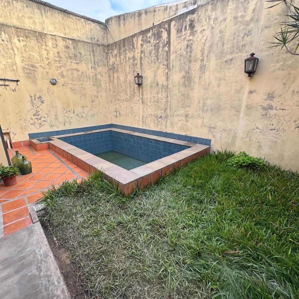 Casa de 5 Ambientes a La Venta en Villa Urquiza 2