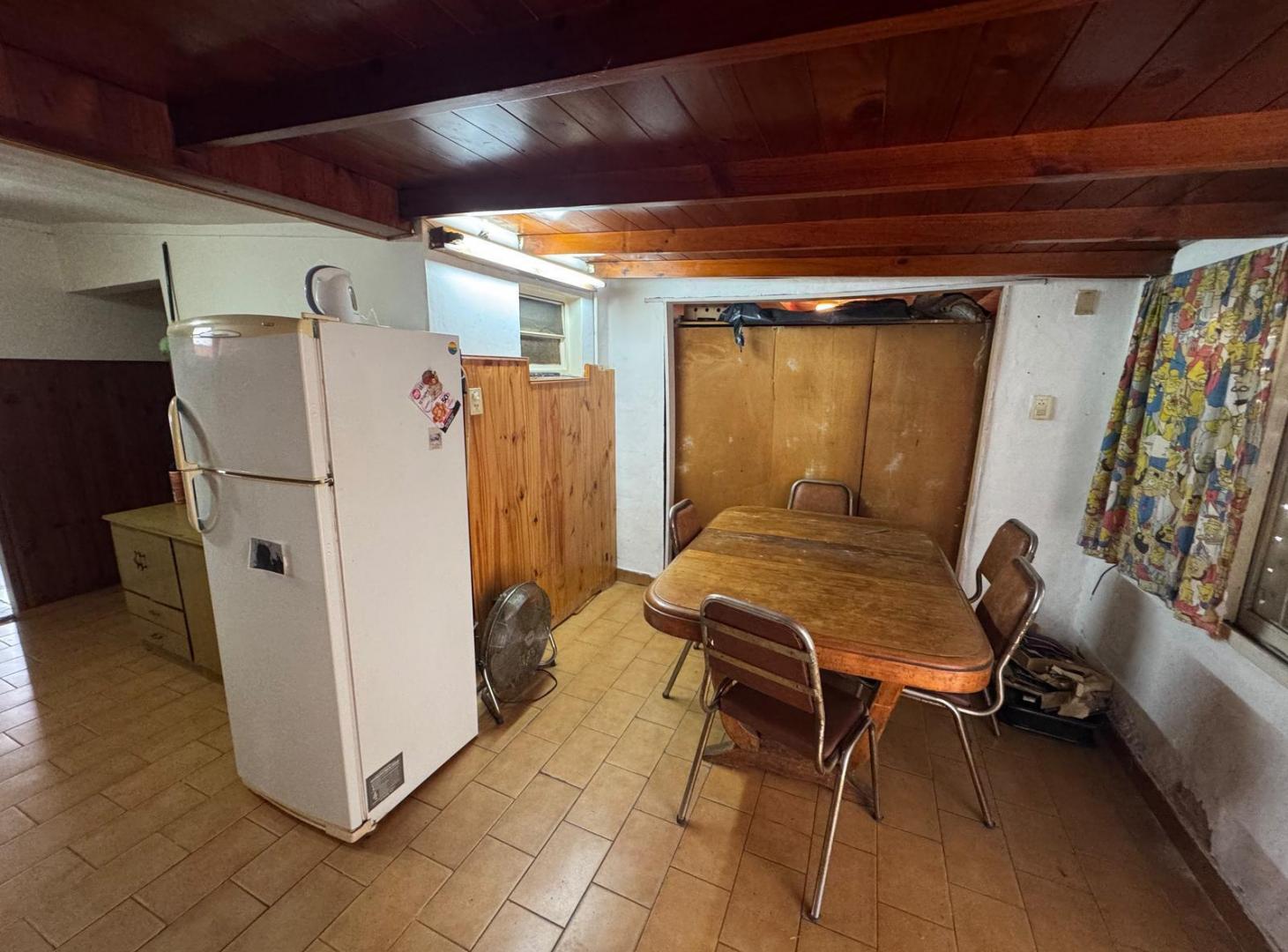 Foto de Lote con dos casas en Olivos. Oportunidad de vivienda multifamiliar, imagen 3