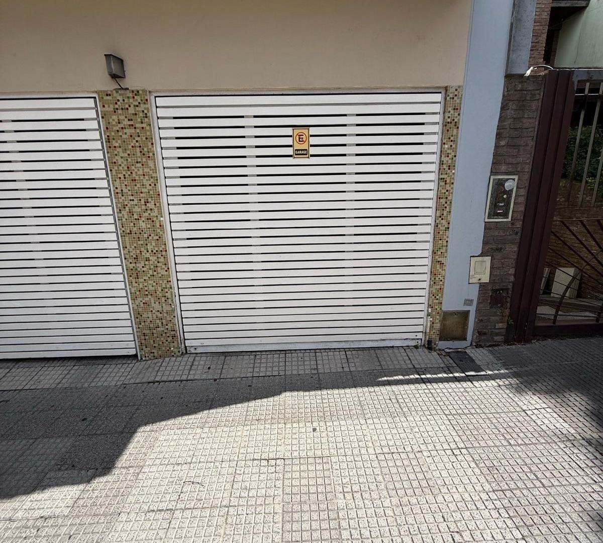Foto de PH 3 ambientes a la venta en Villa Urquiza, imagen 2