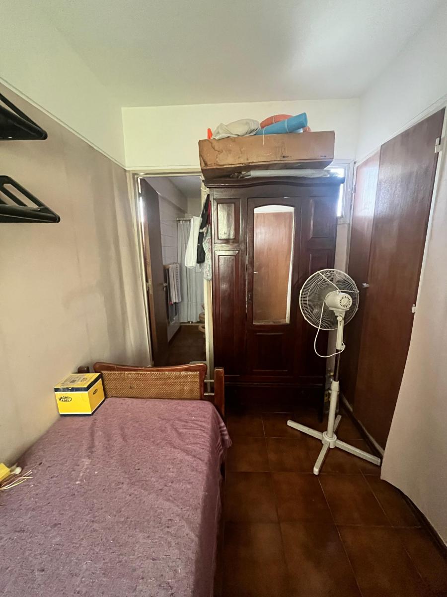 Hermoso Triplex (Pisos Completos) con Piscina Privada y 2 Cocheras! 3