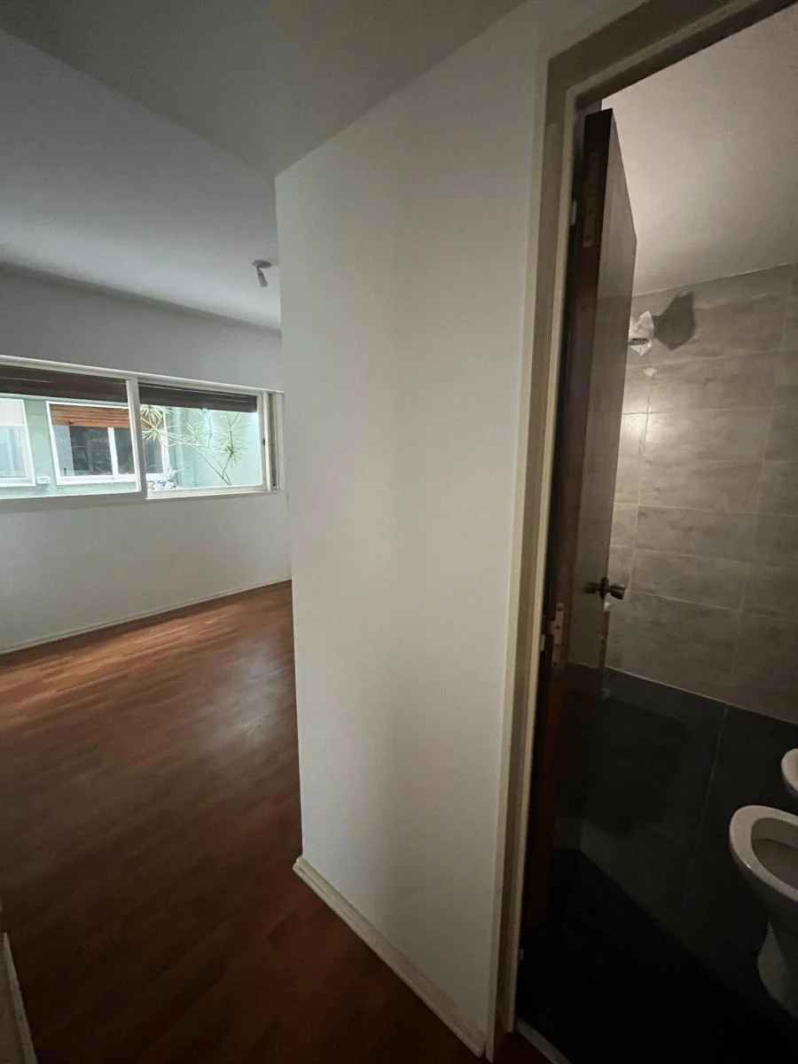 Foto de Espectacular Piso c/ cochera y baulera, renovado a estrenar en Barrio, imagen 4