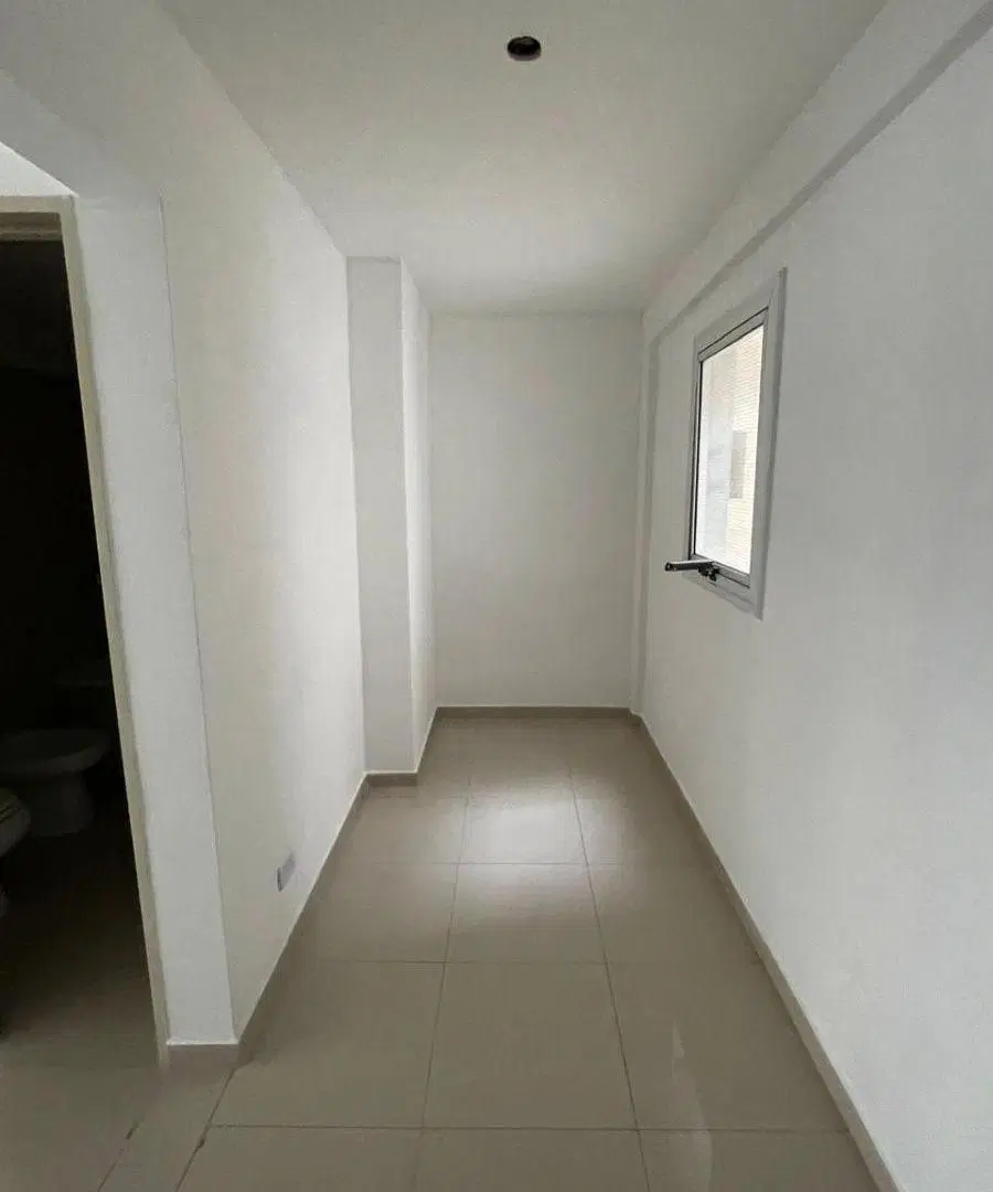 Monoambiente y medio al frente palier privado super luminoso frente palacio roccatagliatta 2