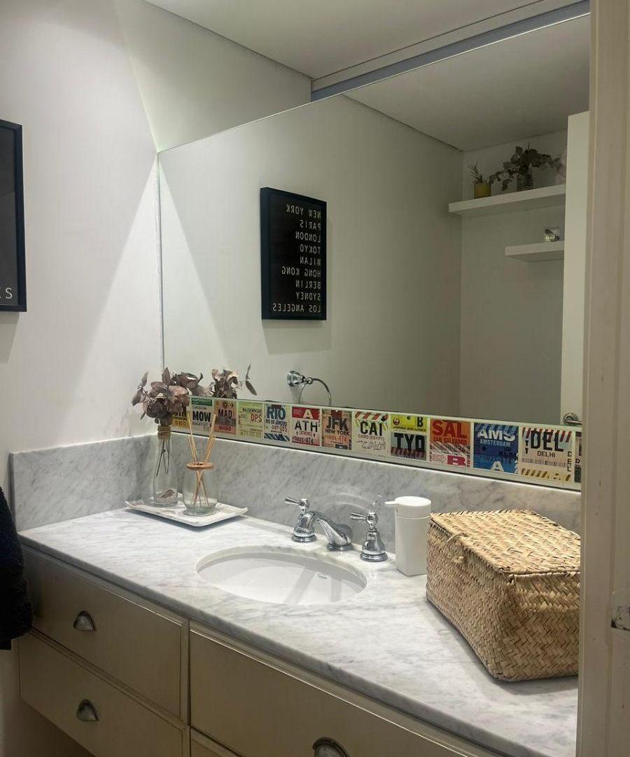 Foto de Hermoso departamento 4 ambientes reciclado listo para mudarse! Belgrano, imagen 1