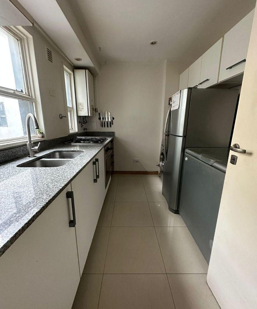 3 ambientes departamento - oficina consultorio en Virrey del pino y Cabildo.