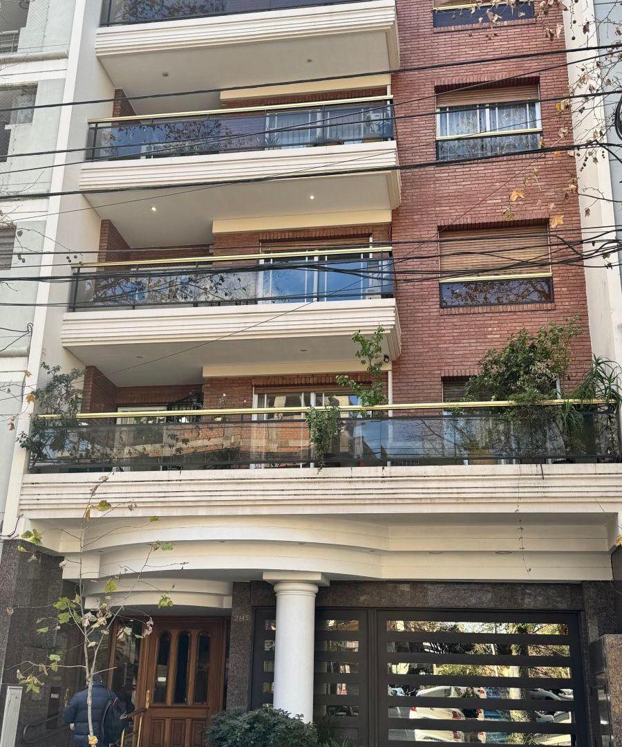 Foto de Excelente semipiso 3 Amb C/ amplio balcón y cochera cubierta!!!, imagen 3
