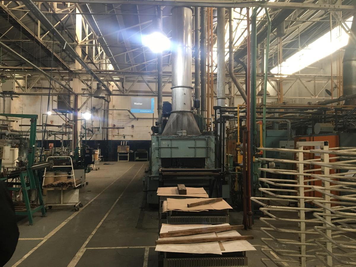 Excelente Establecimiento Industrial de 10769 m² Cubiertos. 1