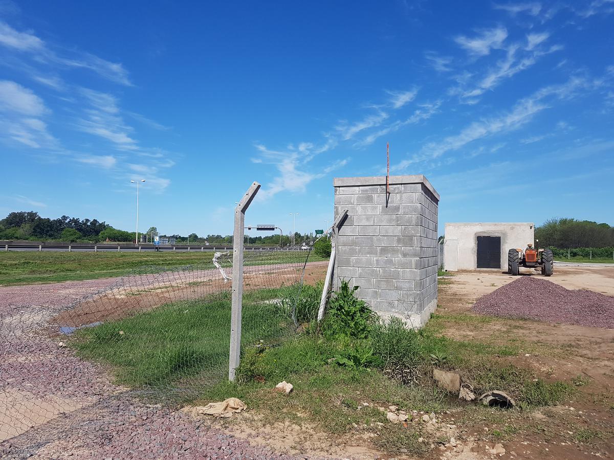 Inmueble de 5.000 m² Cubiertos en Complejo Industrial S/ Aut. Panamericana - Ruta 8 Km 64. 3