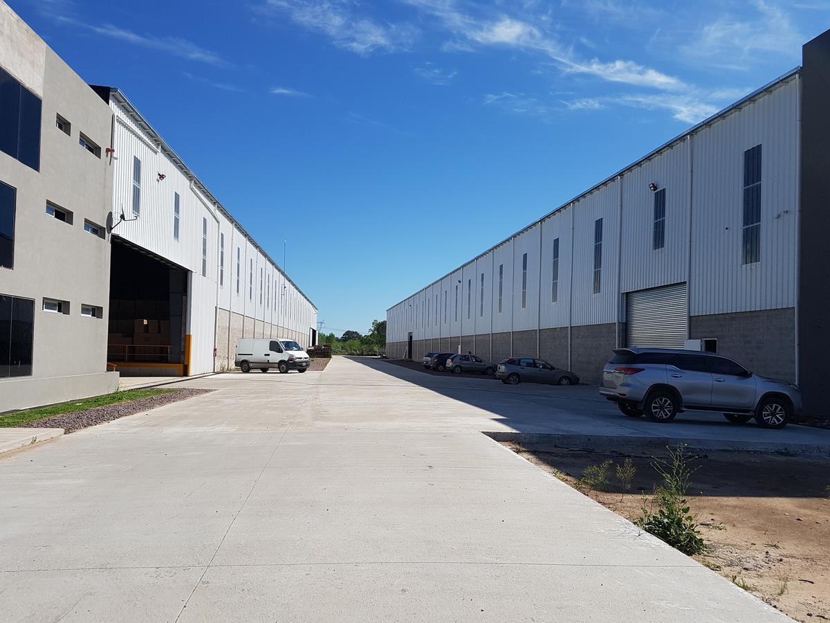 Inmueble de 5.000 m² Cubiertos en Complejo Industrial S/ Aut. Panamericana - Ruta 8 Km 64. 2
