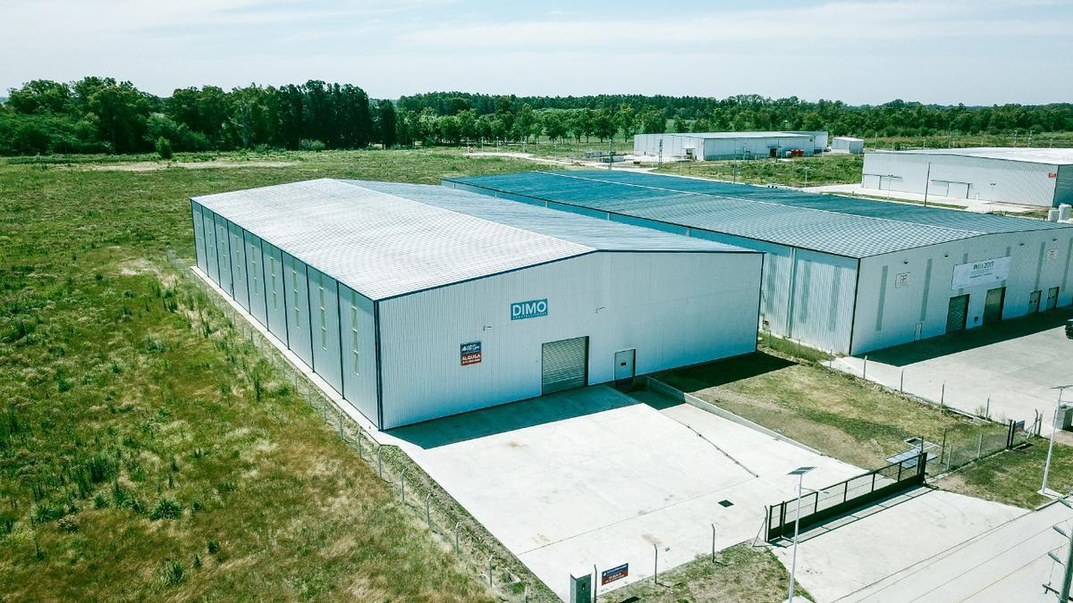 Nave Industrial en Venta - Exaltacion de La Cruz 5