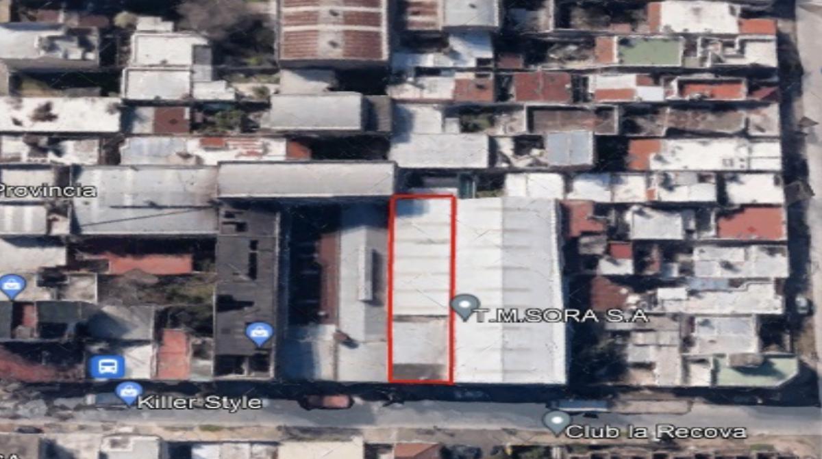 Depósito de 800 m2 en Villa Lynch