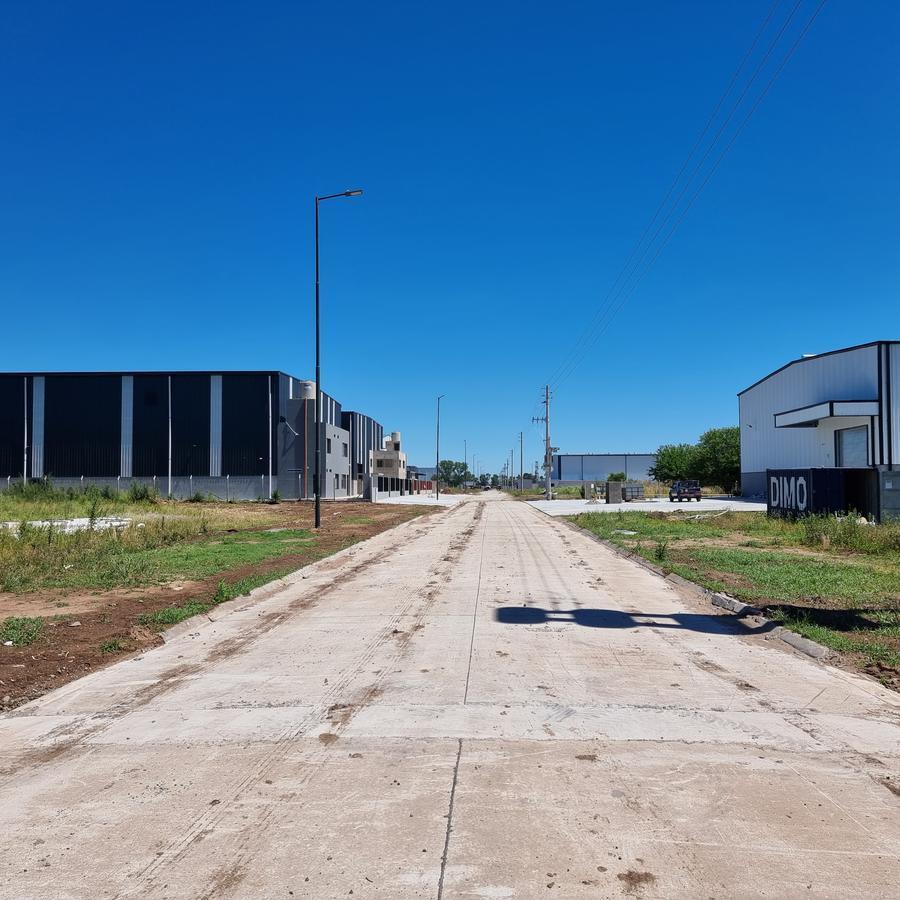 Consulte Nave Llave en Mano - Polo Industrial Spegazzini Lote Industrial 2200 m² 4