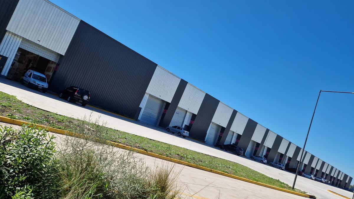 Desarrollo Industrial en Canning - Nave a Estrenar en Venta o Alquiler 4
