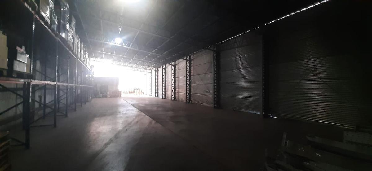 Predio Industrial y Logístico a 15 Cuadras de General Paz 5