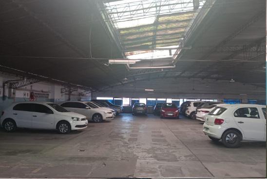 Depósito en Venta en Pompeya 4