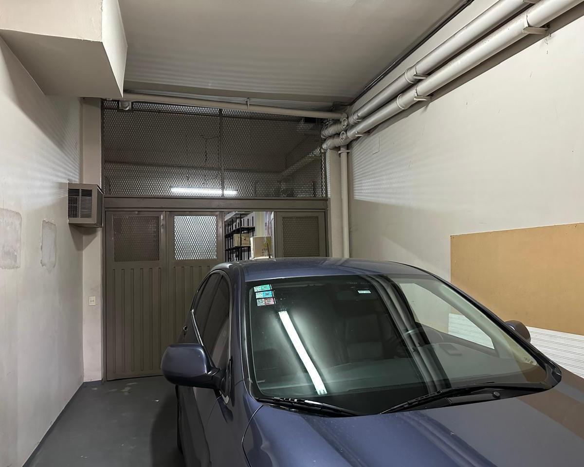 Depósito en Venta en Pompeya de 900 m² en Dos Plantas. 2
