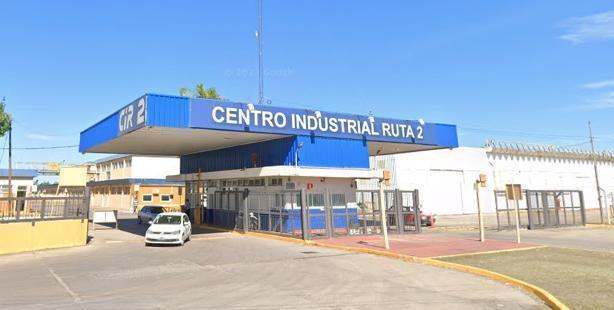 Alquiler de 14.149 m Cubiertos de Nave Industrial Cir 2 3