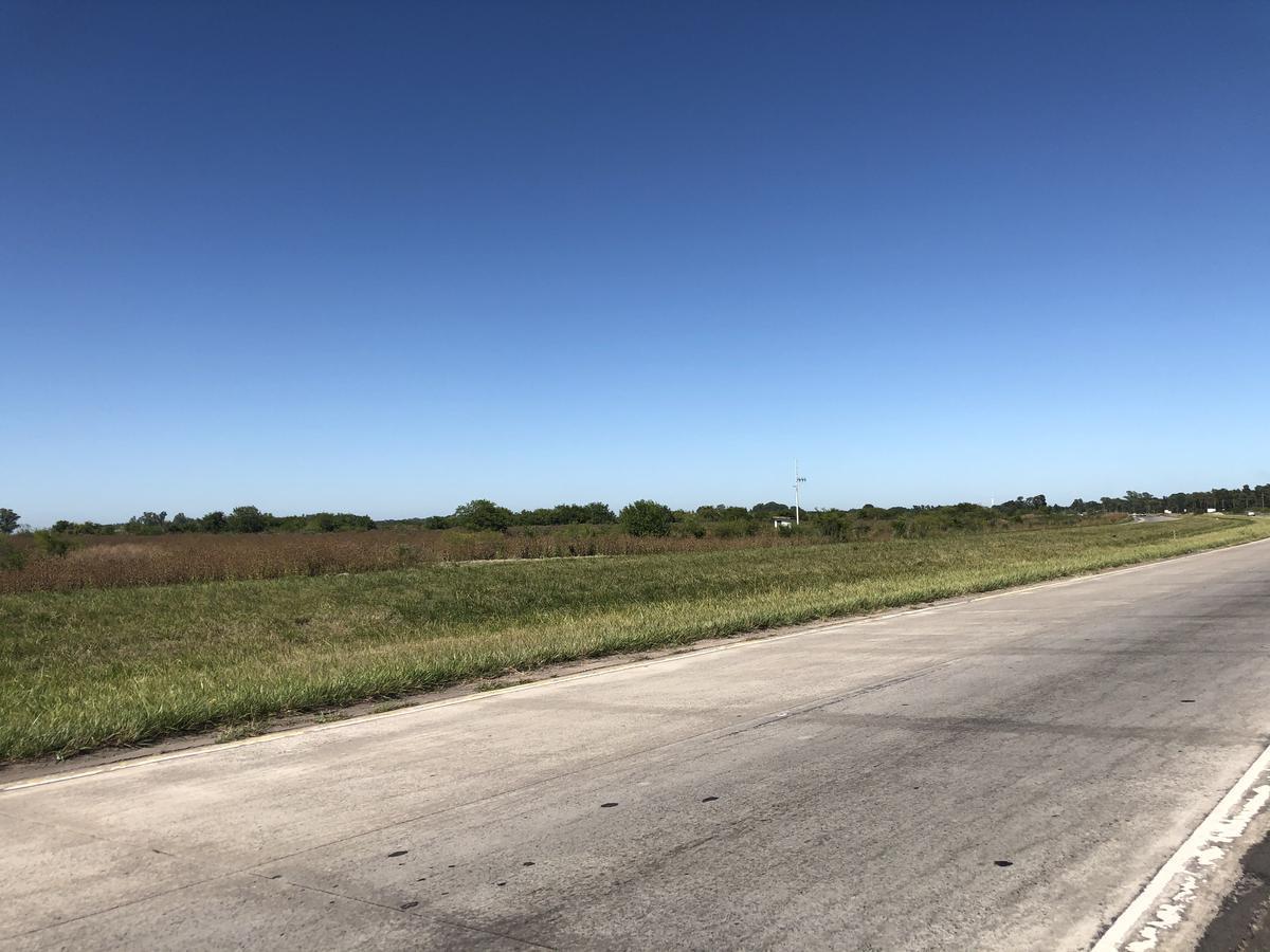 Venta Fracción de terreno en San Vicente con posibilidad de subdivision.
