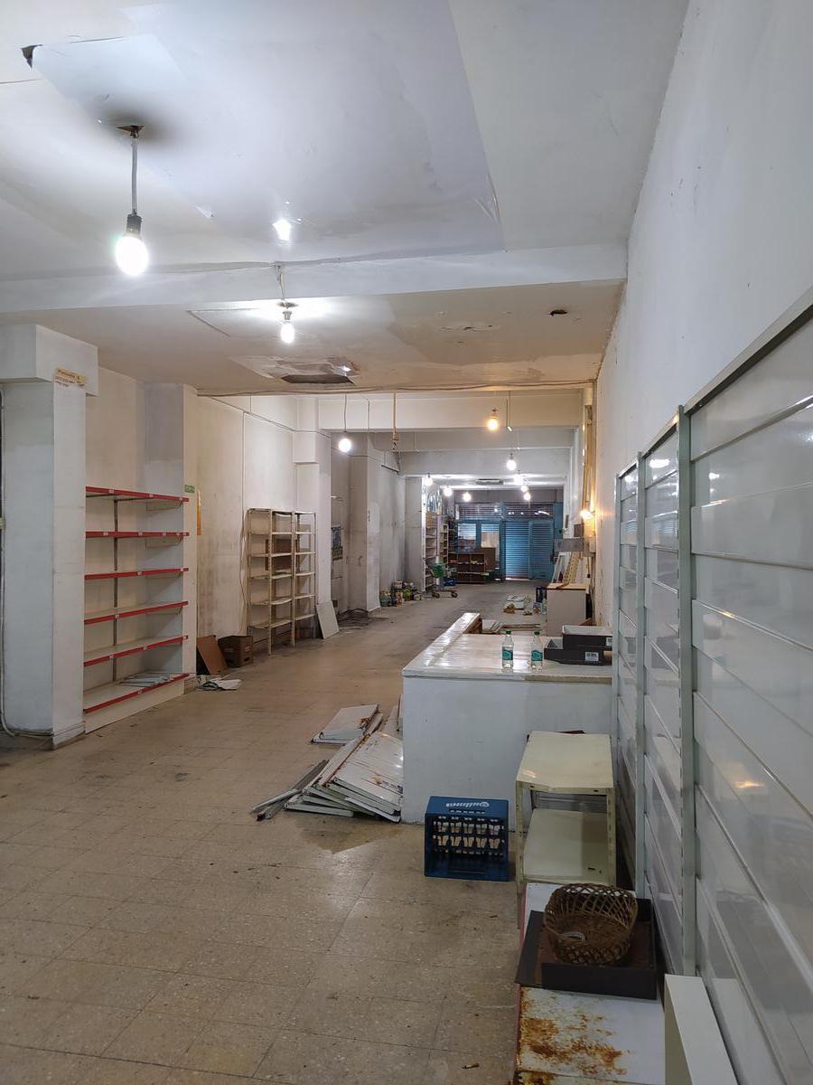 Venta de Local 400 m2, ideal supermercado - Monserrat