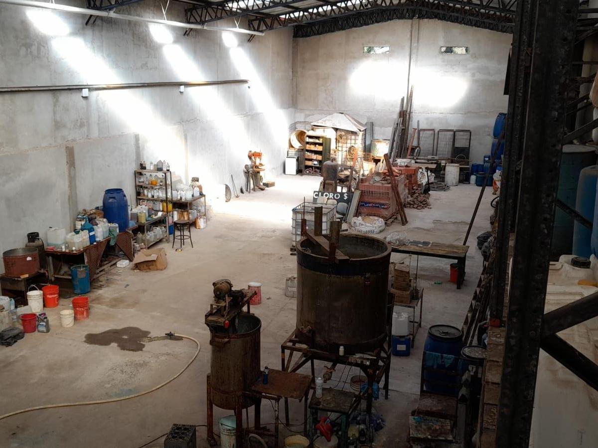 Depósito en Ituzaingo sobre Acceso Oeste