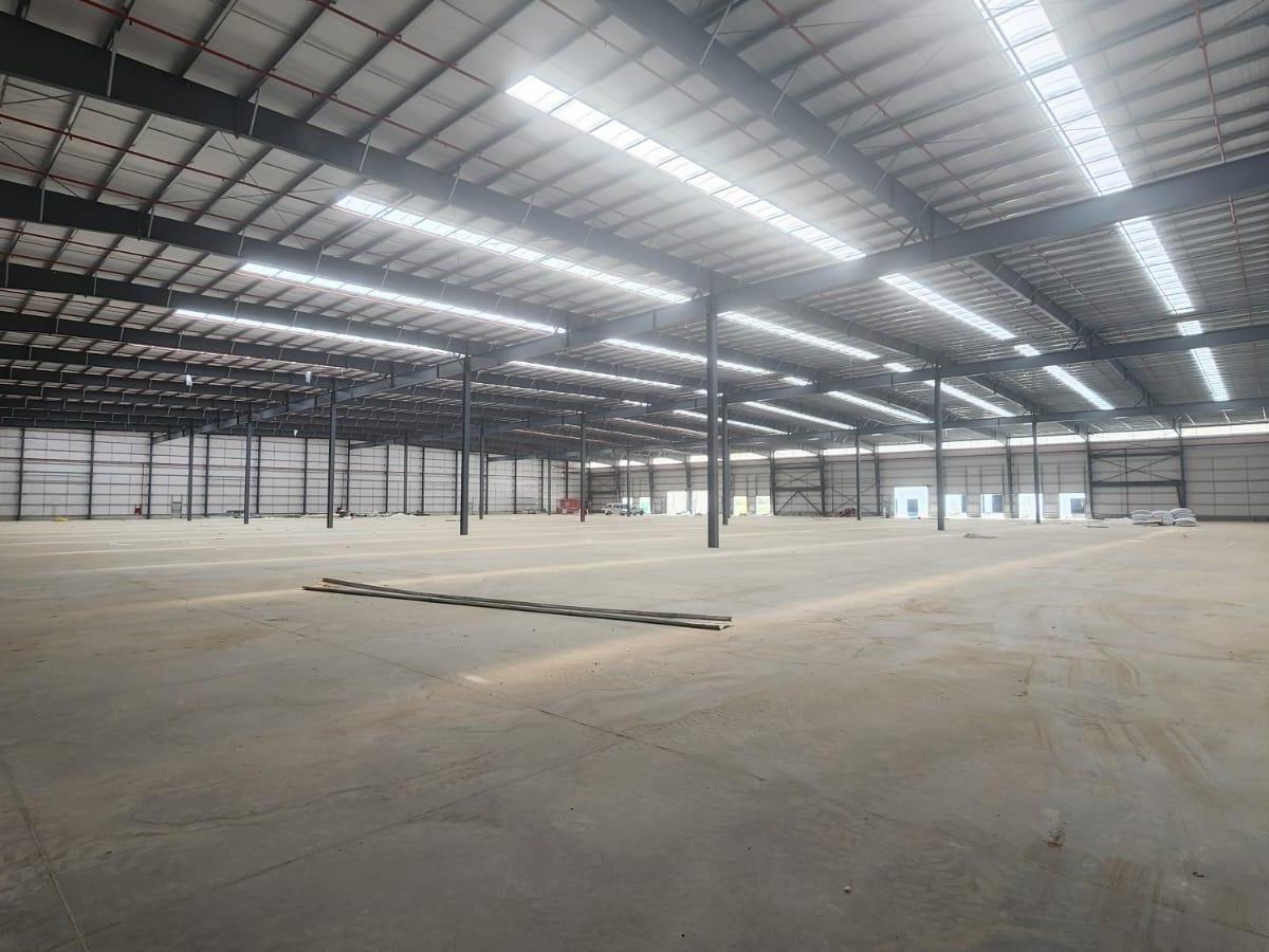 Nave Industrial en Venta de 10.000 m² en Parque Industrial Moreno 2 - Pim² 2