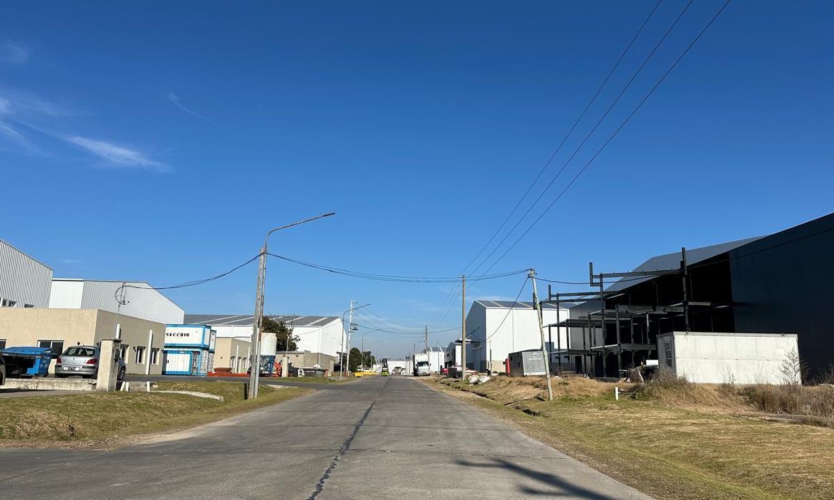 Alquiler Nave Industrial Premium en El Parque Industrial Berazategui (Pibera) 2100 m² 3