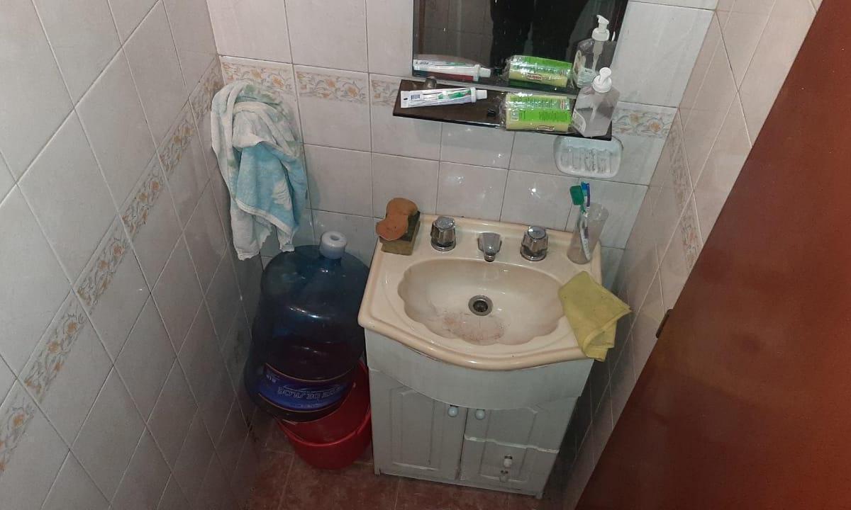 Venta Galpón de 105 m² Cub en Caseros 2
