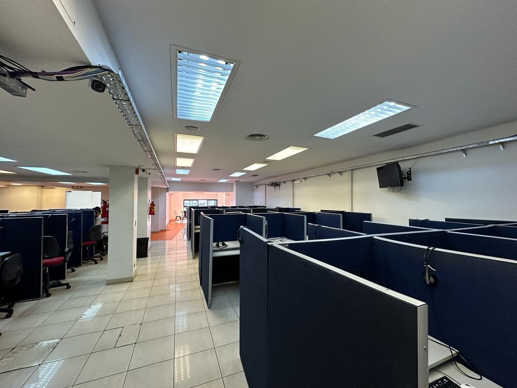 EXCELENTE OFICINA EN ALQUILER - 540 M2