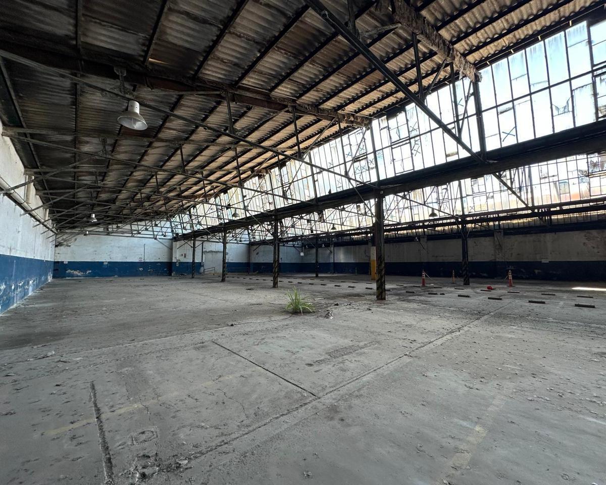 Depósito/galpon en Venta - 4000 m² - Valentin Alsina 5