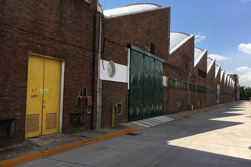 Foto de Parque Industrial - Galpón - 950 m2 cubiertos - Alquiler - Quilmes, imagen 2