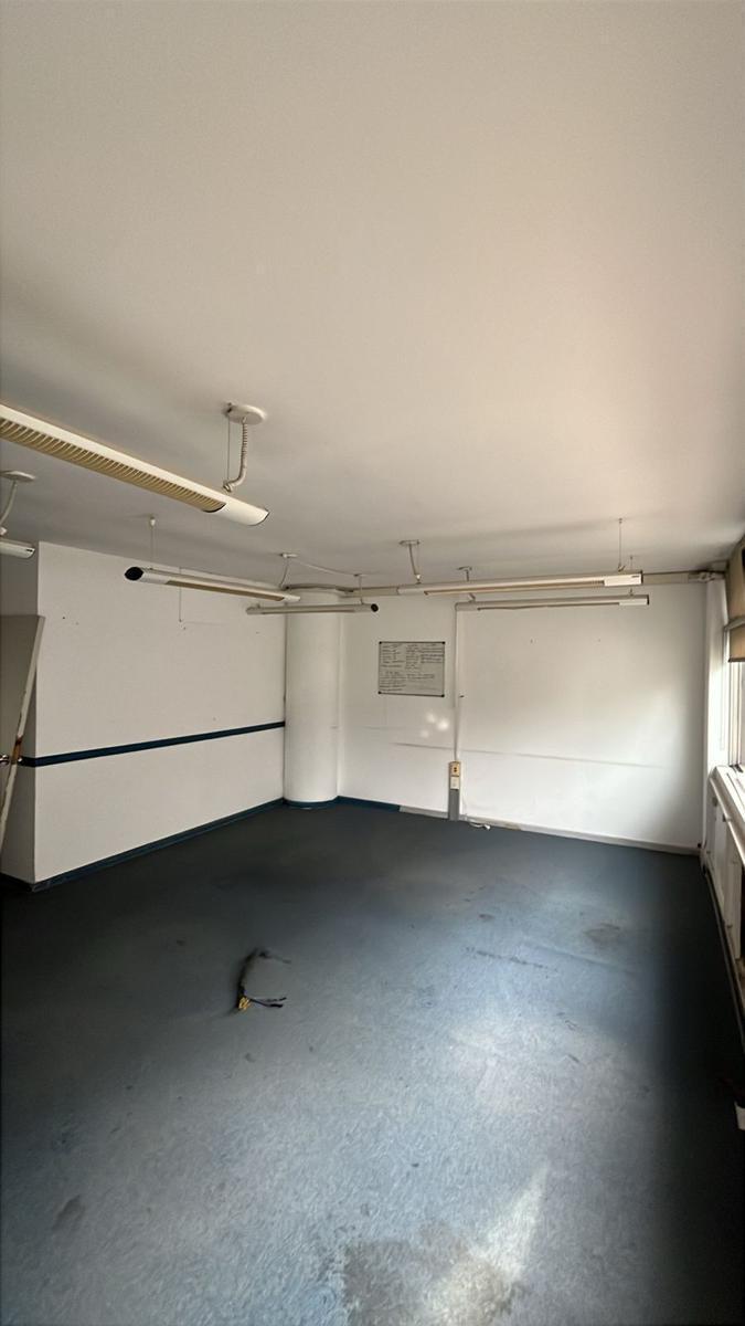 Foto de Oficina en alquiler - 500 m2 - 4 cocheras, imagen 4