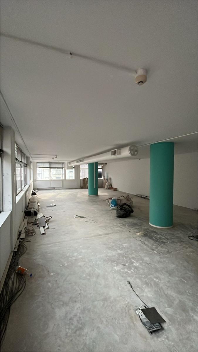 Foto de Oficina en alquiler - 100 m2 - 1 cochera, imagen 2