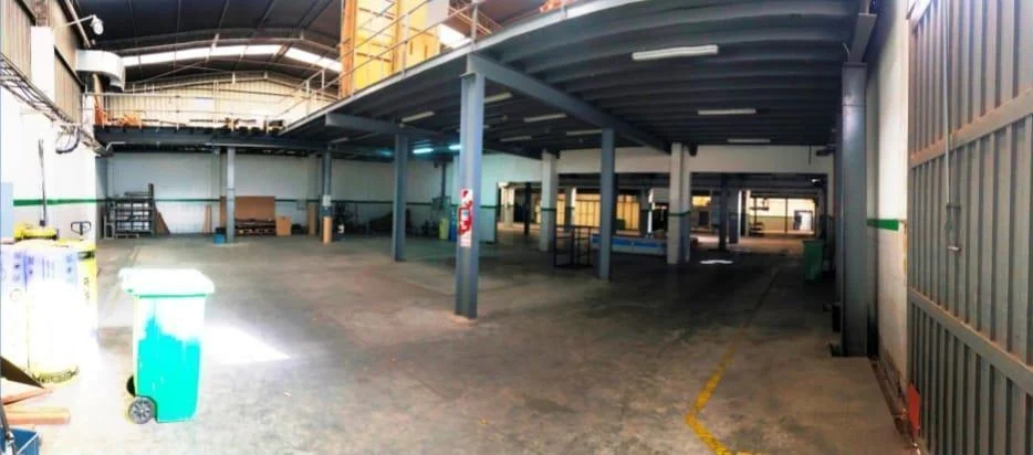 Alquiler Deposito Banfield 3900 mts cubiertos