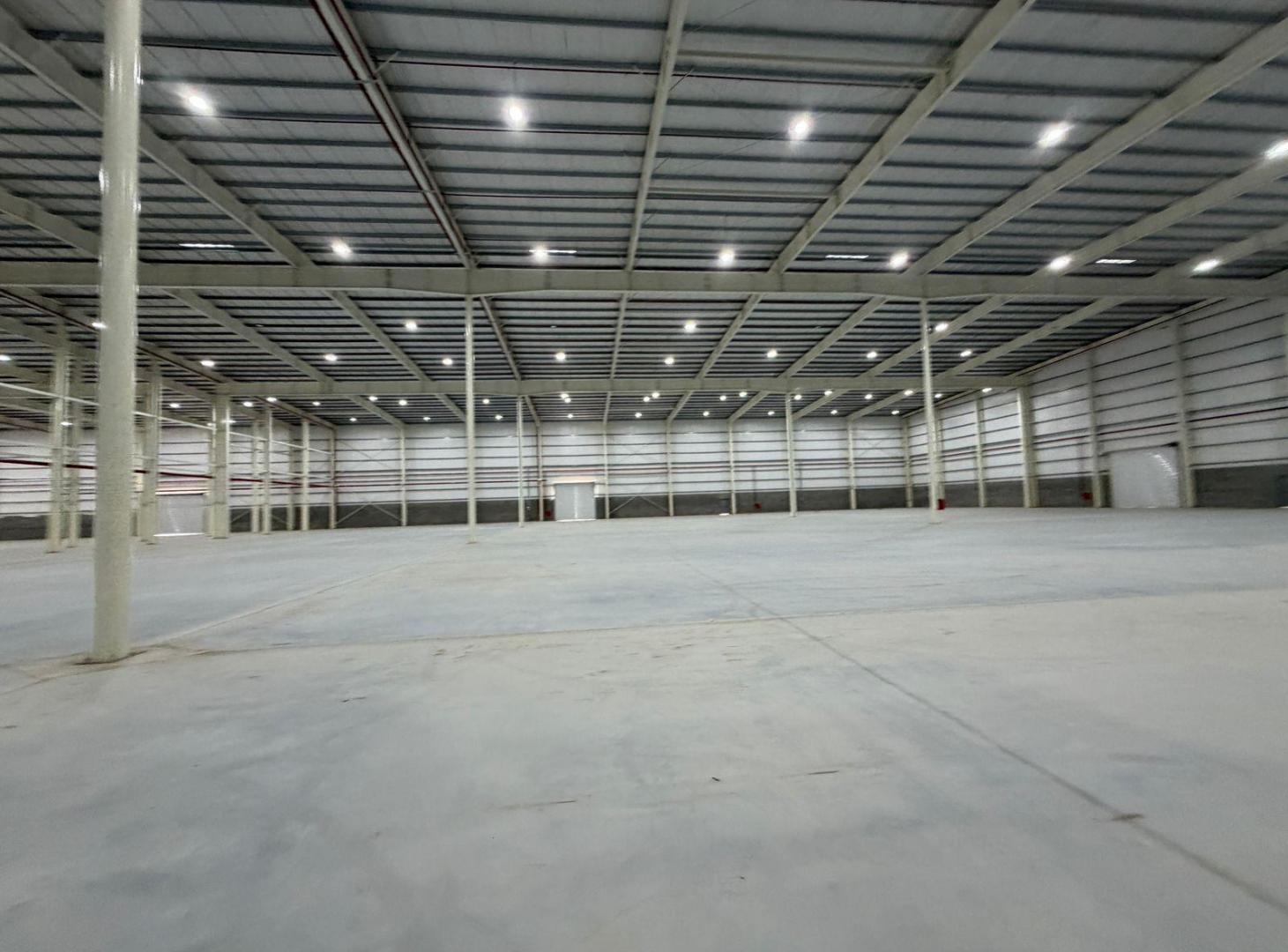Alquiler Deposito Nave Industrial 12800 mts cub Polo Ezeiza