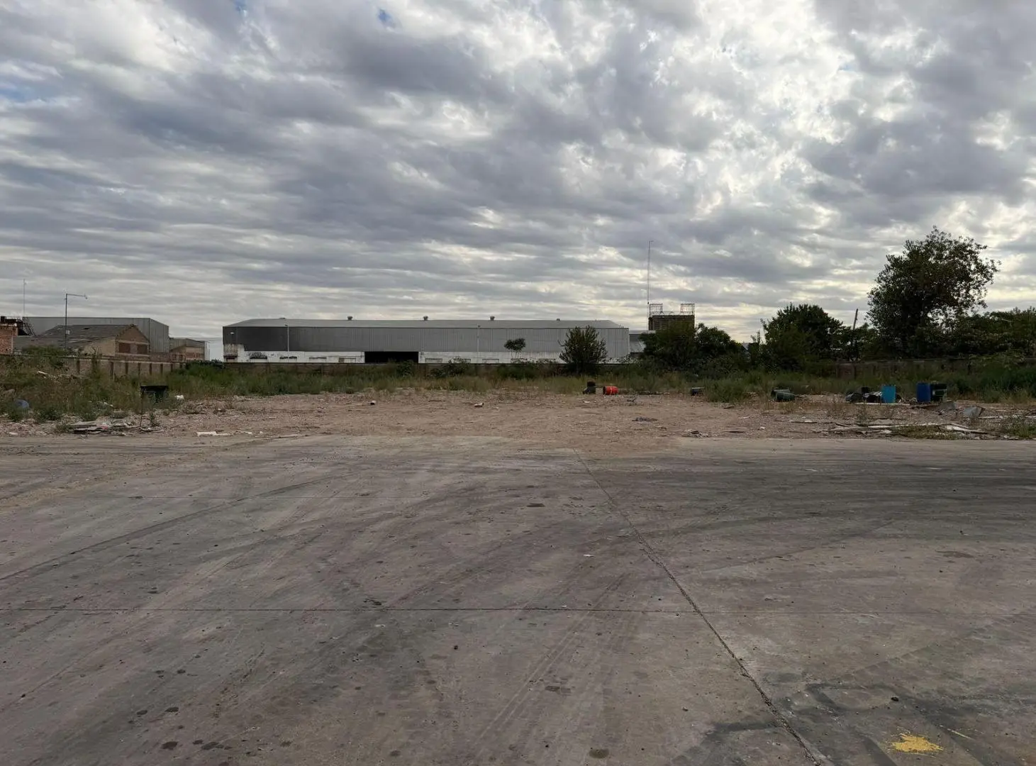 Venta Terreno industrial 6854 mts Parque Ind Avellaneda 3