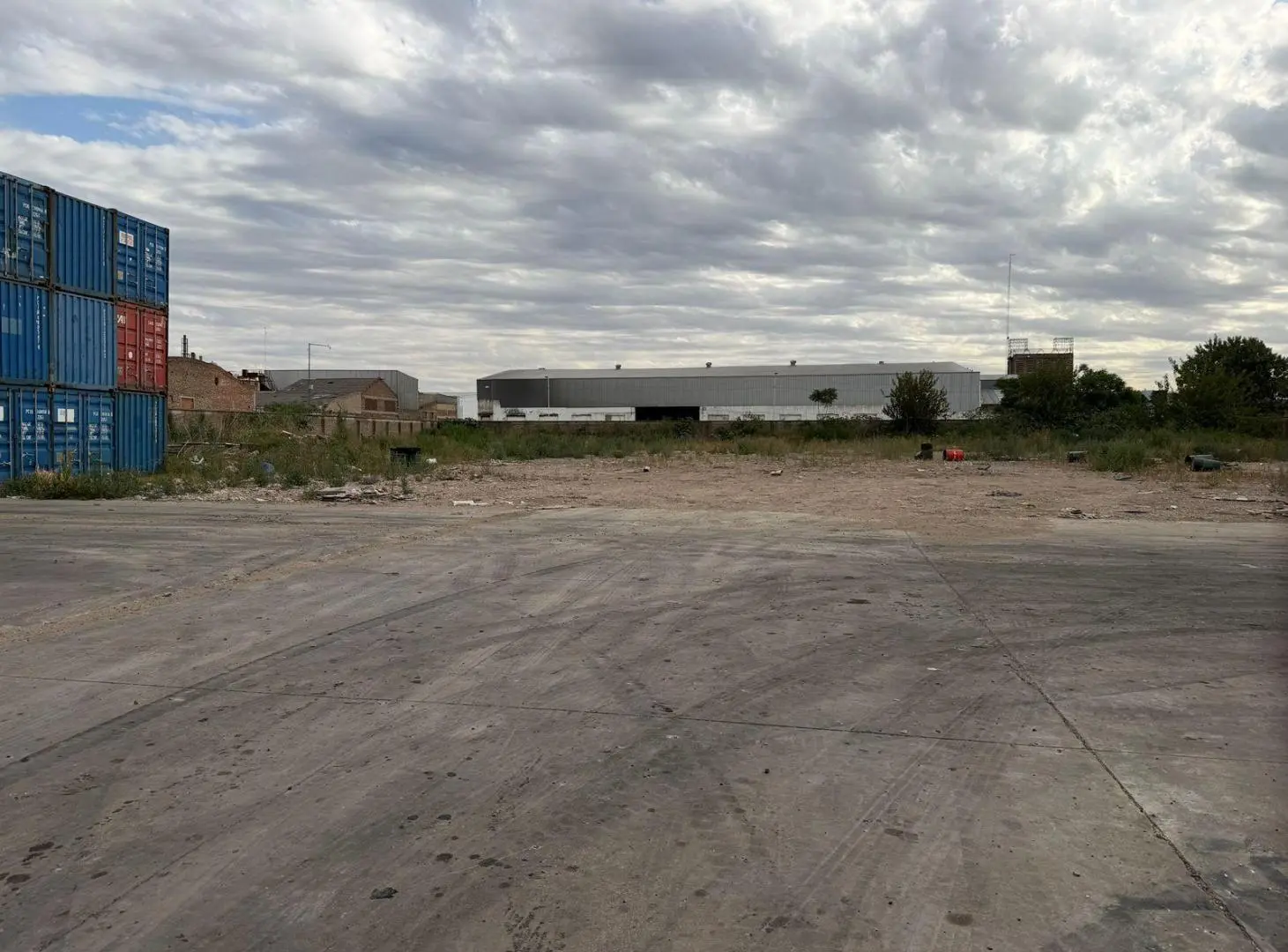 Venta Terreno industrial 6854 mts Parque Ind Avellaneda 4