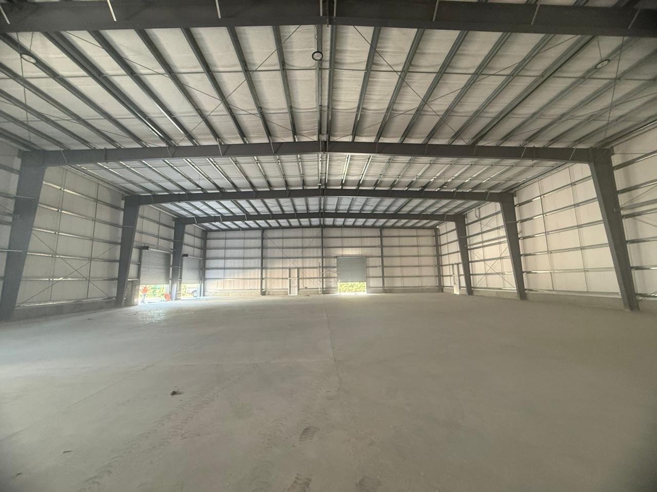Depósito en Alquiler de 1060 m2 en Benavidez